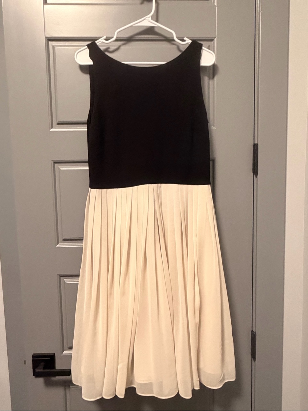 Talbots Black and Cream Wool-Blend Pleated Fit-and-Flare Dress 12